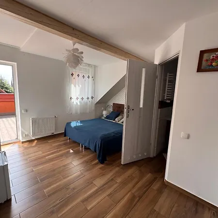 E&m * Mikolajki (Mragowo)