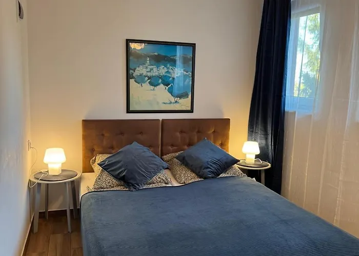 Goscinne E&m 3* Mikołajki